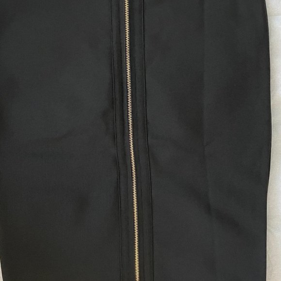 Superdown - Emilia Skirt Set (Bra & Skirt) Size S/XS | Black & Gold Zipper | NWT - Picture 7 of 9